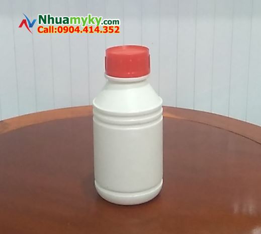 CHAI NHỰA 500 ML CÓ NGẤN