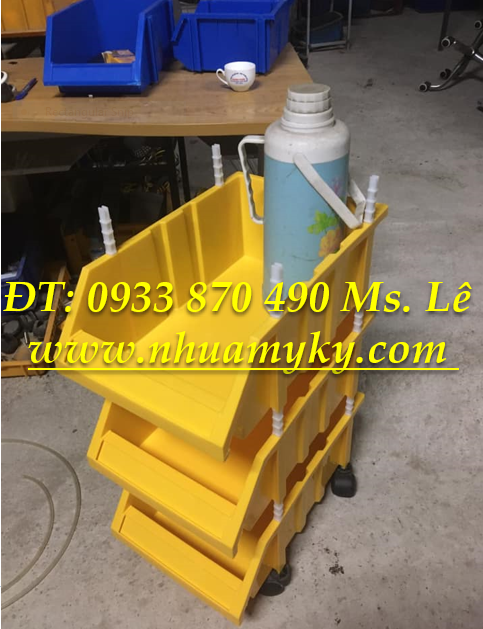 Khay nhựa đựng dụng cụ ốc vít 