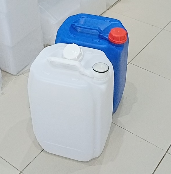 Can nhựa 20 lít vuông đựng hóa chất